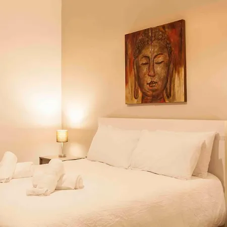 A Chic Seaside In The Heart Of *