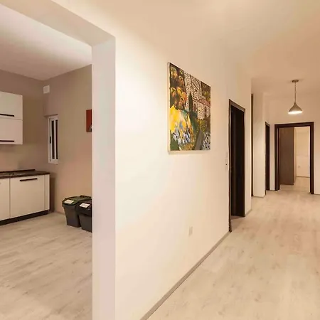 A Chic Seaside In The Heart Of Sliema