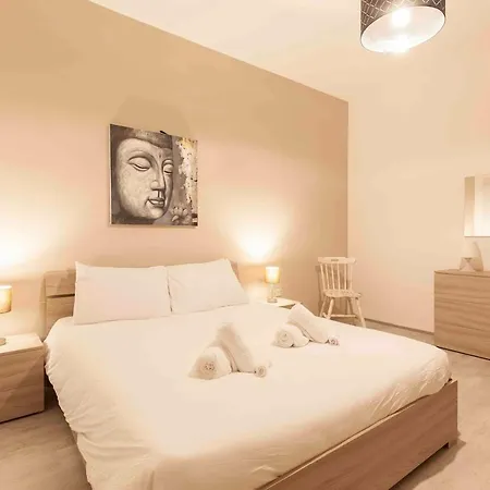 A Chic Seaside In The Heart Of Appartement Sliema