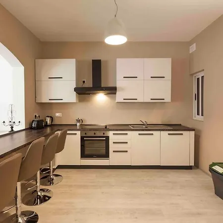Apartment A Chic Seaside In The Heart Of *